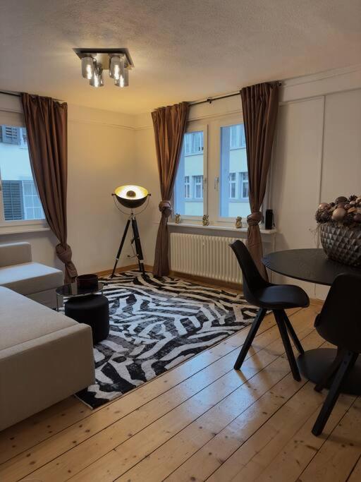 Suesse Wohnung In Zuercher Altstadt 3 Zürich Eksteriør billede